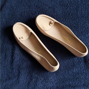 Salvatore Ferragamo Cream Loafers